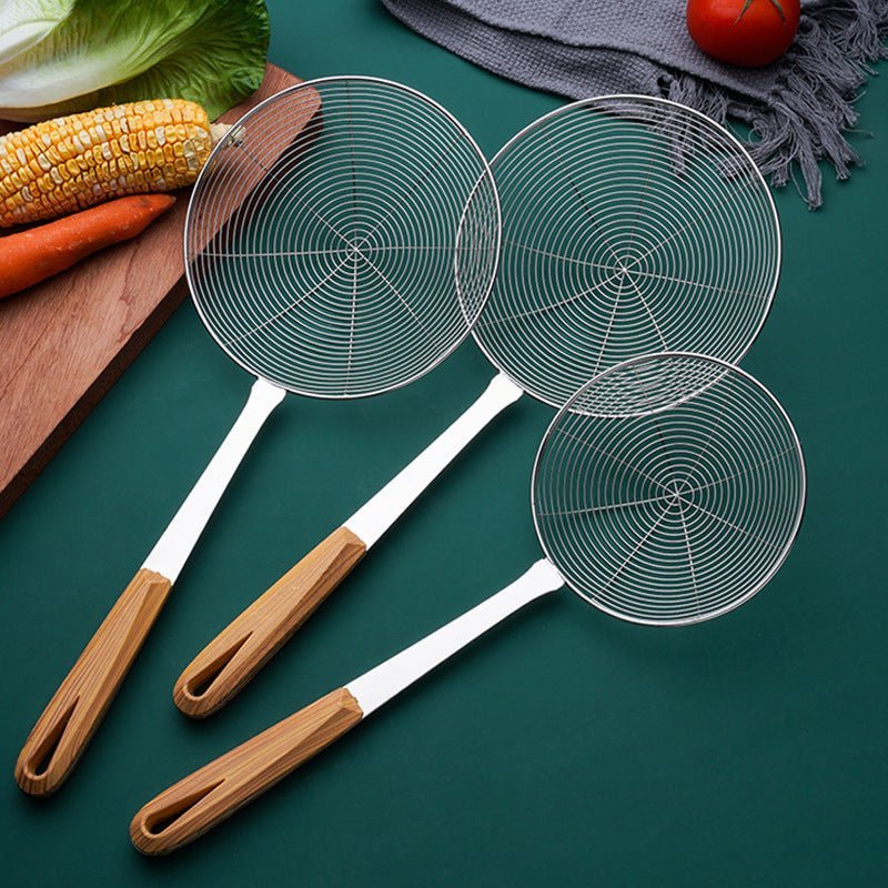 Factory Wholesale Stainless Steel Wire Leakage Household Kitchen Fried Food Filter Hotel Restaurant Long Wooden Handle Hot Pot Wire Leakage - 360 Fryers